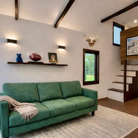 Tiny Escape * Sao Miguel do Mato